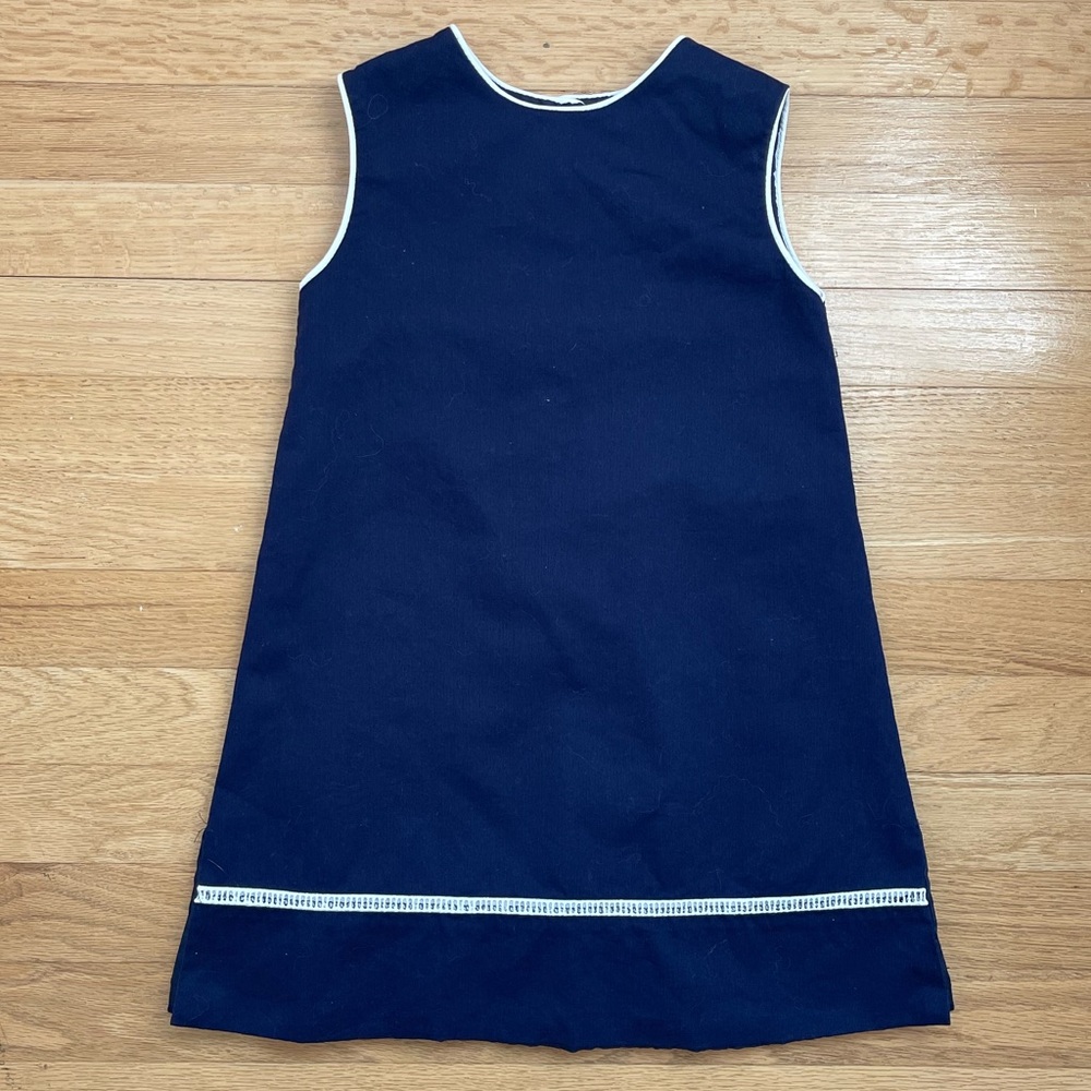 LAVENDER BLUE EUC Classic Navy Shift Dress